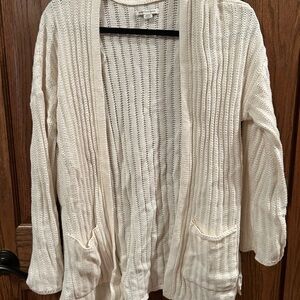 American Eagle Cream Cardigan
